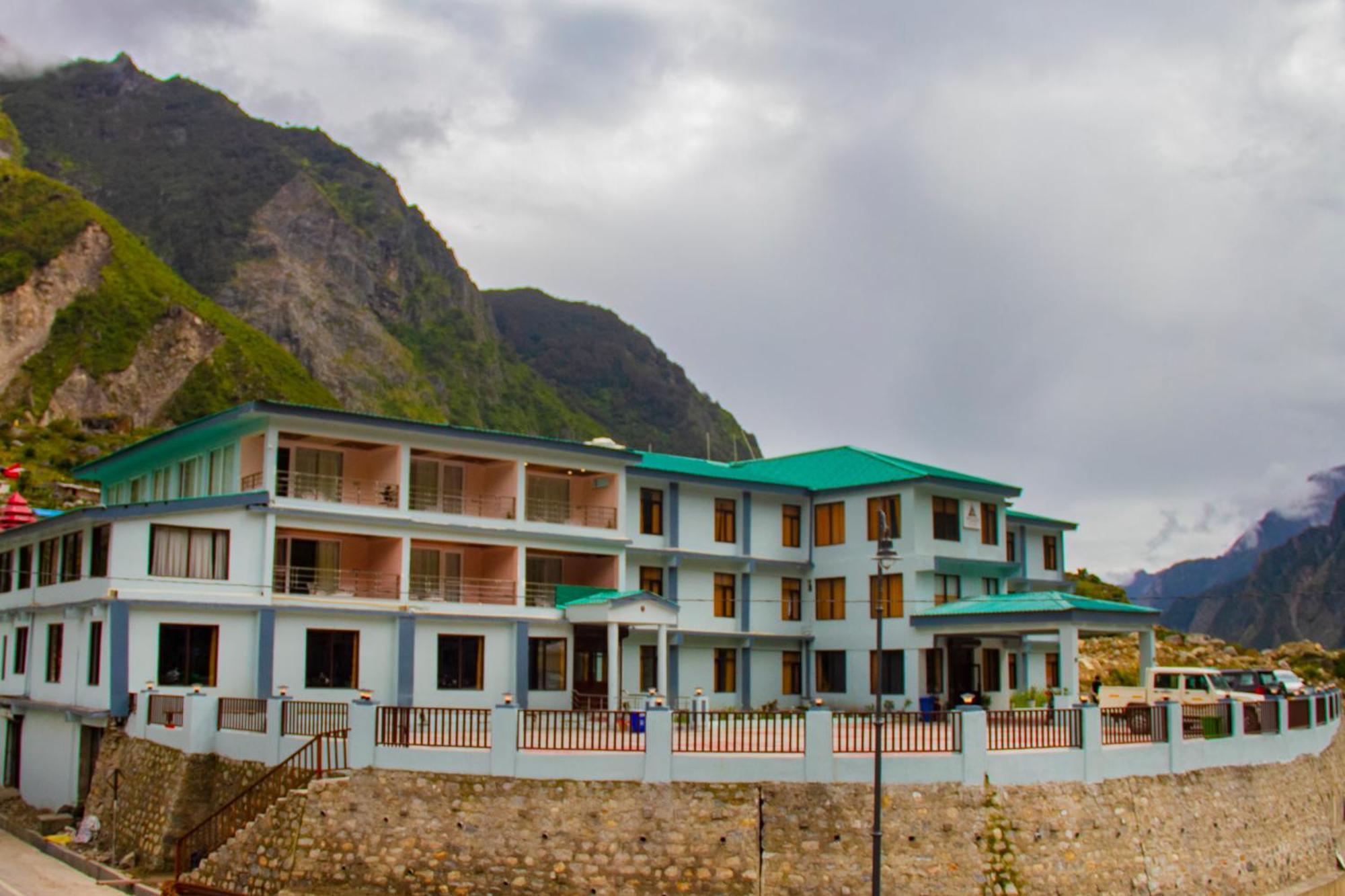 Amritara The Avadh Hotel Badrinath Exterior photo